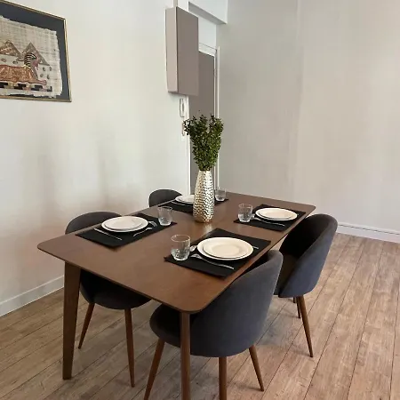 Khan Yourhosthelper Appartement